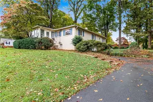 6110 James St, Clemmons, NC 27012 - Photo 3