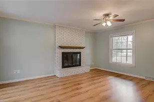 8140 Vance Rd, Kernersville, NC 27284 - Photo 3