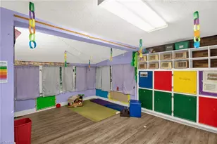 3842 Country Club Rd, Winston-Salem, NC 27104 - Photo 9