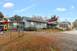 3842 Country Club Rd, Winston-Salem, NC 27104 - Photo 5