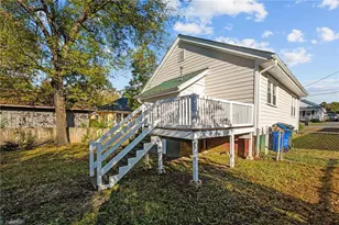 307 Austin St, Mebane, NC 27302 - Photo 33