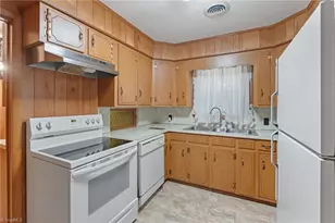 658 N Minton Rd, Wilkesboro, NC 28697 - Photo 13