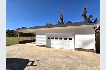 1308 Nc Highway 65 W, Walnut Cove, NC 27052 - Photo 5