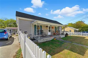 611 Riverside Dr, Eden, NC 27288 - Photo 3