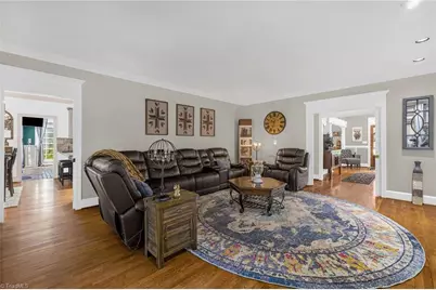 14 Kelvington Court, Greensboro, NC 27410 - Photo 11