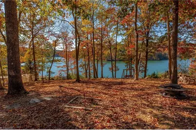 316 Lake Point Lane, Belews Creek, NC 27009 - Photo 43