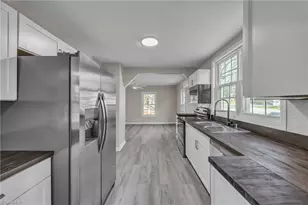 1125 Wilmington Ave, Statesville, NC 28677 - Photo 17