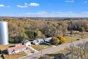 218 Cedarbrook Rd, Jonesville, NC 28642 - Photo 35