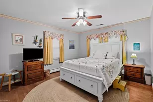 1613 Westridge Rd, Greensboro, NC 27410 - Photo 19