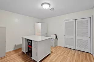 1613 Westridge Rd, Greensboro, NC 27410 - Photo 29