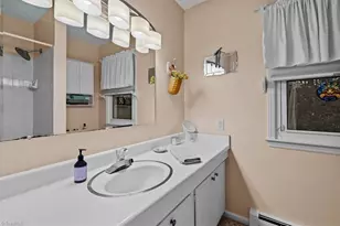 1613 Westridge Rd, Greensboro, NC 27410 - Photo 27