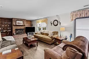 1613 Westridge Rd, Greensboro, NC 27410 - Photo 7