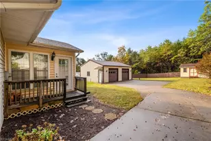 626 Westerly Park Rd, Eden, NC 27288 - Photo 31