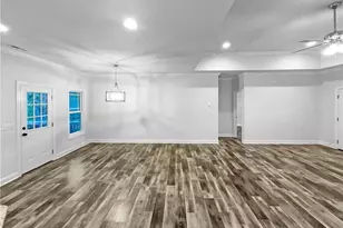 2908 Moser Ln, Burlington, NC 27215 - Photo 9