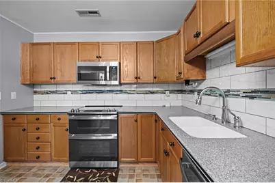 155 Linbrook Drive, Winston-Salem, NC 27106 - Photo 19