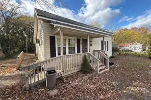 113 Pond St, Lexington, NC 27292 - Photo 1
