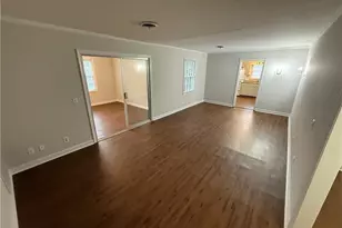 105 Westgate Cir, Winston-Salem, NC 27106 - Photo 3