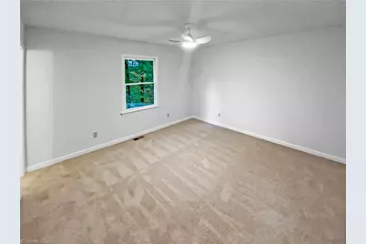 1806 Glenside Drive, Greensboro, NC 27405 - Photo 9