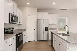 1082 Jonestown Rd, Winston-Salem, NC 27103 - Photo 17