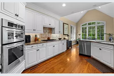 3 Laurel Cove, Greensboro, NC 27455 - Photo 7