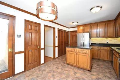 422 Wildwood Lane, Graham, NC 27253 - Photo 5