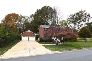 422 Wildwood Ln, Graham, NC 27253 - Photo 21