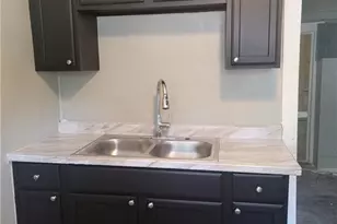 650 Wesley Dr, High Point, NC 27260 - Photo 3