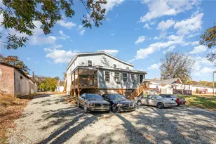 215 N Logan St, Burlington, NC 27217 - Photo 7