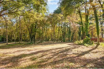 215 N Logan Street, Burlington, NC 27217 - Photo 9