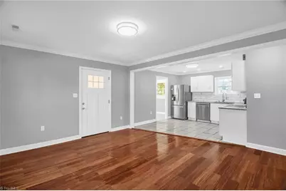 1426 Thurmond Street, Winston-Salem, NC 27105 - Photo 7