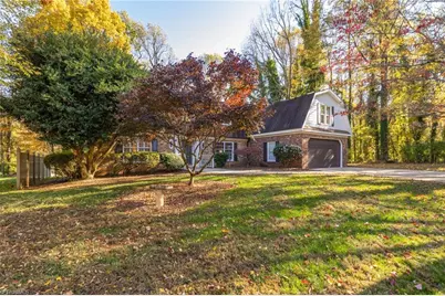 1006 Condor Drive, Greensboro, NC 27410 - Photo 3