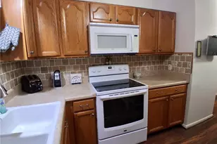 206 Bessemer Ct, King, NC 27021 - Photo 15