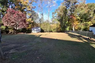 206 Bessemer Ct, King, NC 27021 - Photo 7