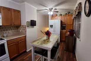 206 Bessemer Ct, King, NC 27021 - Photo 17