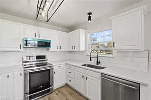 1025 Somerset Crossing Ln, Kernersville, NC 27284 - Photo 11