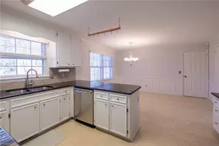 4202 Hobbs Rd, Greensboro, NC 27410 - Photo 9