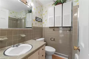 300 Bremen Dr, Lexington, NC 27295 - Photo 17