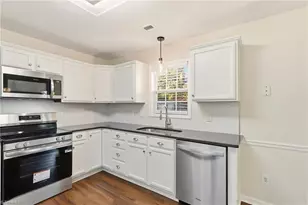 4427 Parkcrest Cir, Kernersville, NC 27284 - Photo 17