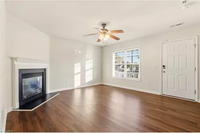 4427 Parkcrest Circle, Kernersville, NC 27284 - Photo 11