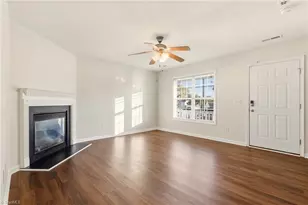 4427 Parkcrest Cir, Kernersville, NC 27284 - Photo 11