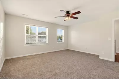4427 Parkcrest Circle, Kernersville, NC 27284 - Photo 25