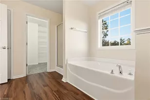 4427 Parkcrest Cir, Kernersville, NC 27284 - Photo 29