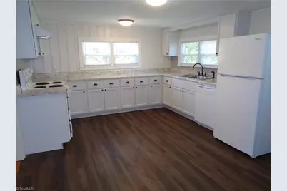 125 Brevard Street, Winston-Salem, NC 27101 - Photo 7