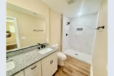 5010 N Cherry Street, Winston-Salem, NC 27101 - Photo 13