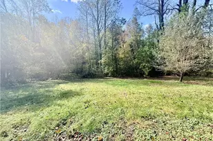 5010 N Cherry St, Winston-Salem, NC 27101 - Photo 3