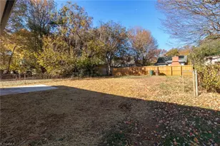 2002 Kersey St, Greensboro, NC 27406 - Photo 27