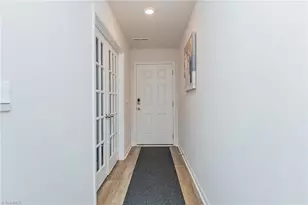 109 Carriage Cv Cir, Mocksville, NC 27028 - Photo 5