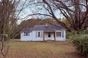 174 Liberty Rd, Mocksville, NC 27028 - Photo 1