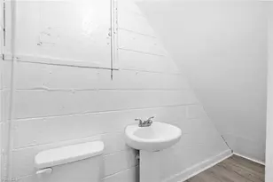 702 Hampton St, Eden, NC 27288 - Photo 29