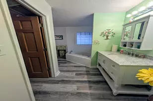 590 Walker Blvd, Thomasville, NC 27360 - Photo 17